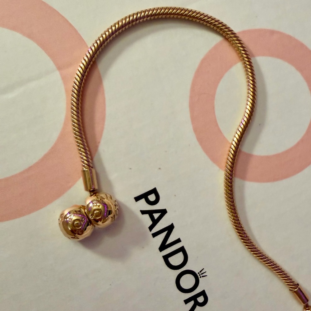 Pandora Rose Gold Bracelet with 5 Pandora Charms - Picture 11 of 12